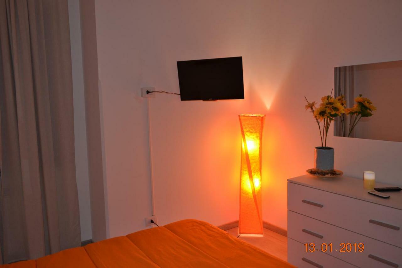 Valentina'S House Bed & Breakfast Pozzuoli Exterior photo