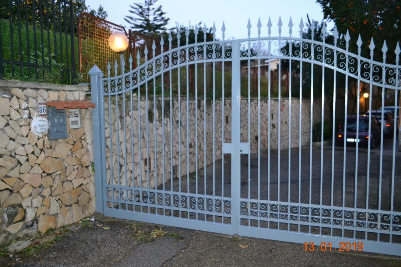 Valentina'S House Bed & Breakfast Pozzuoli Exterior photo